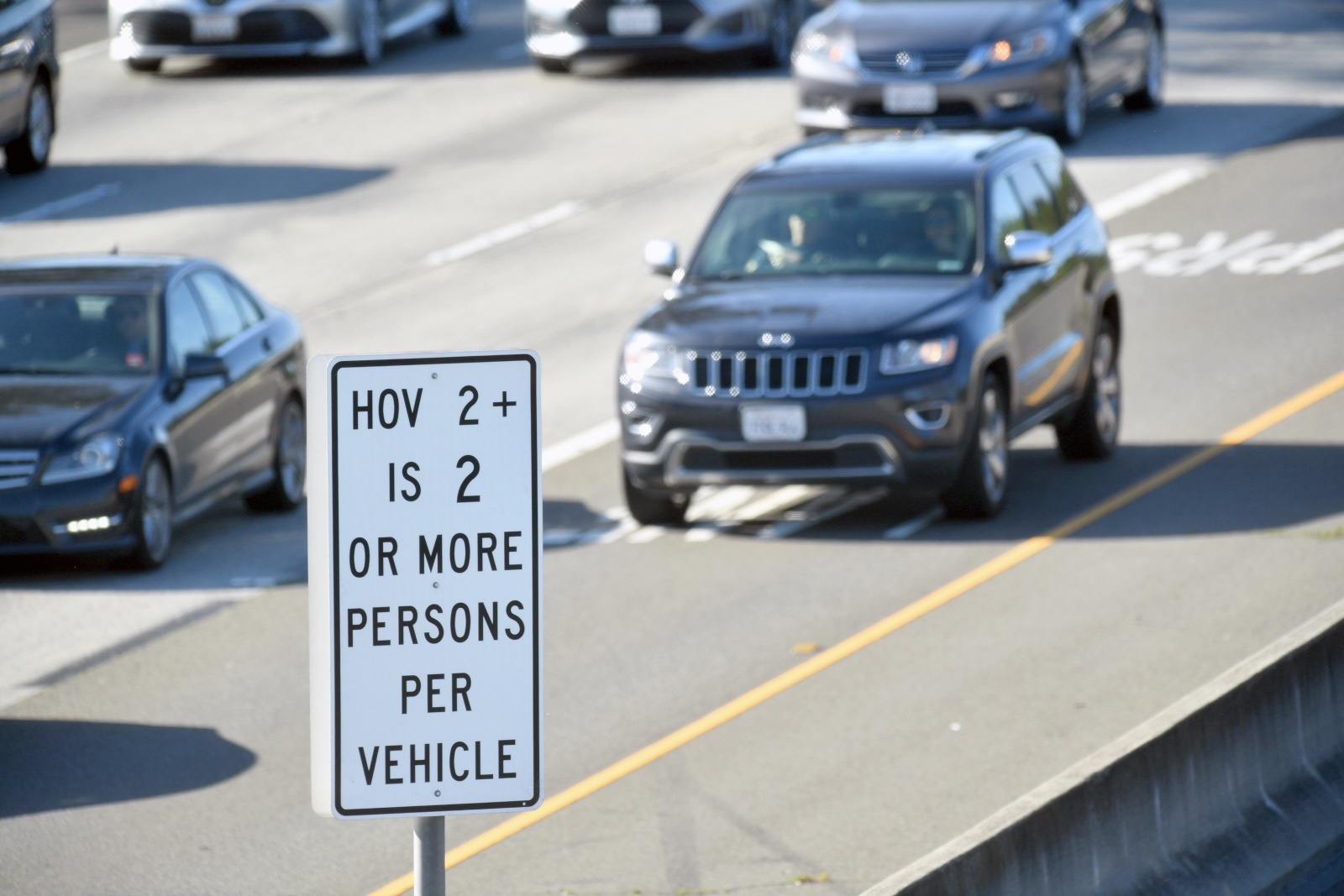 Carpool Lanes and Express Lanes FasTrak